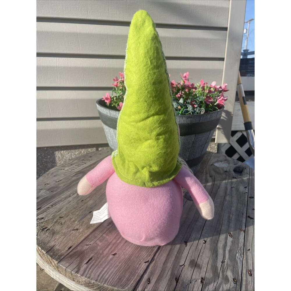 Spring Gnome - Picture 2 of 2
